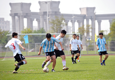 2022年4月劳列斯曾无限接近加盟青岛海牛